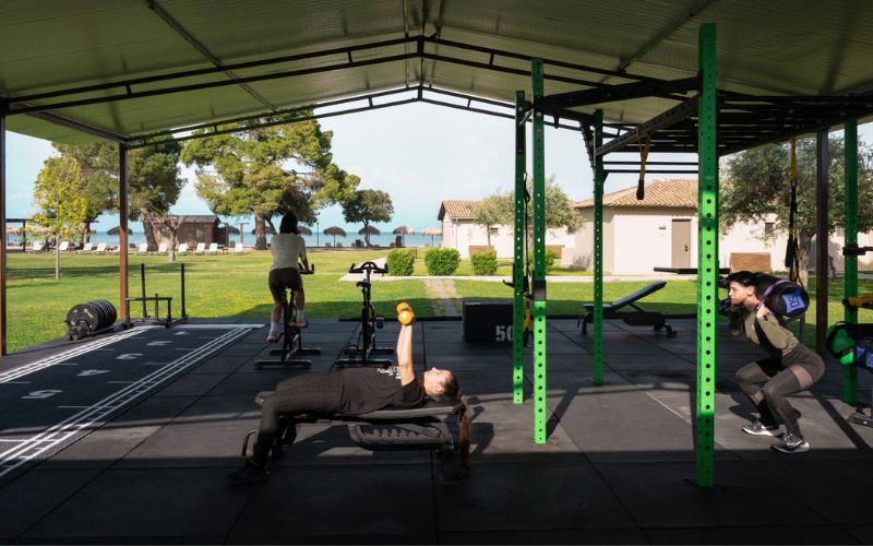 HOTEL CANVAS BY MITSIS MESSONGHI